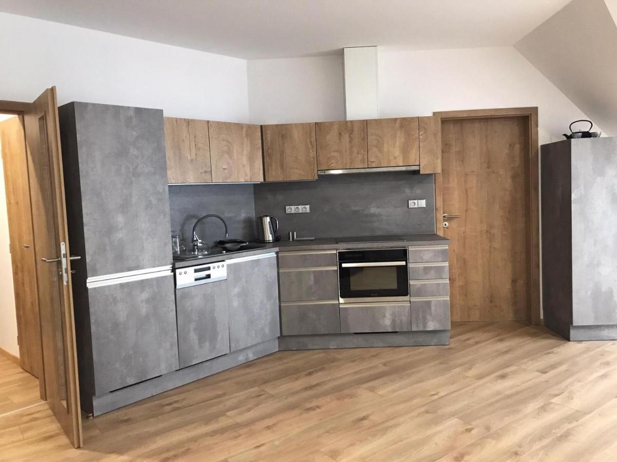 Apartman T5 Vrchlabi Lejlighed Eksteriør billede